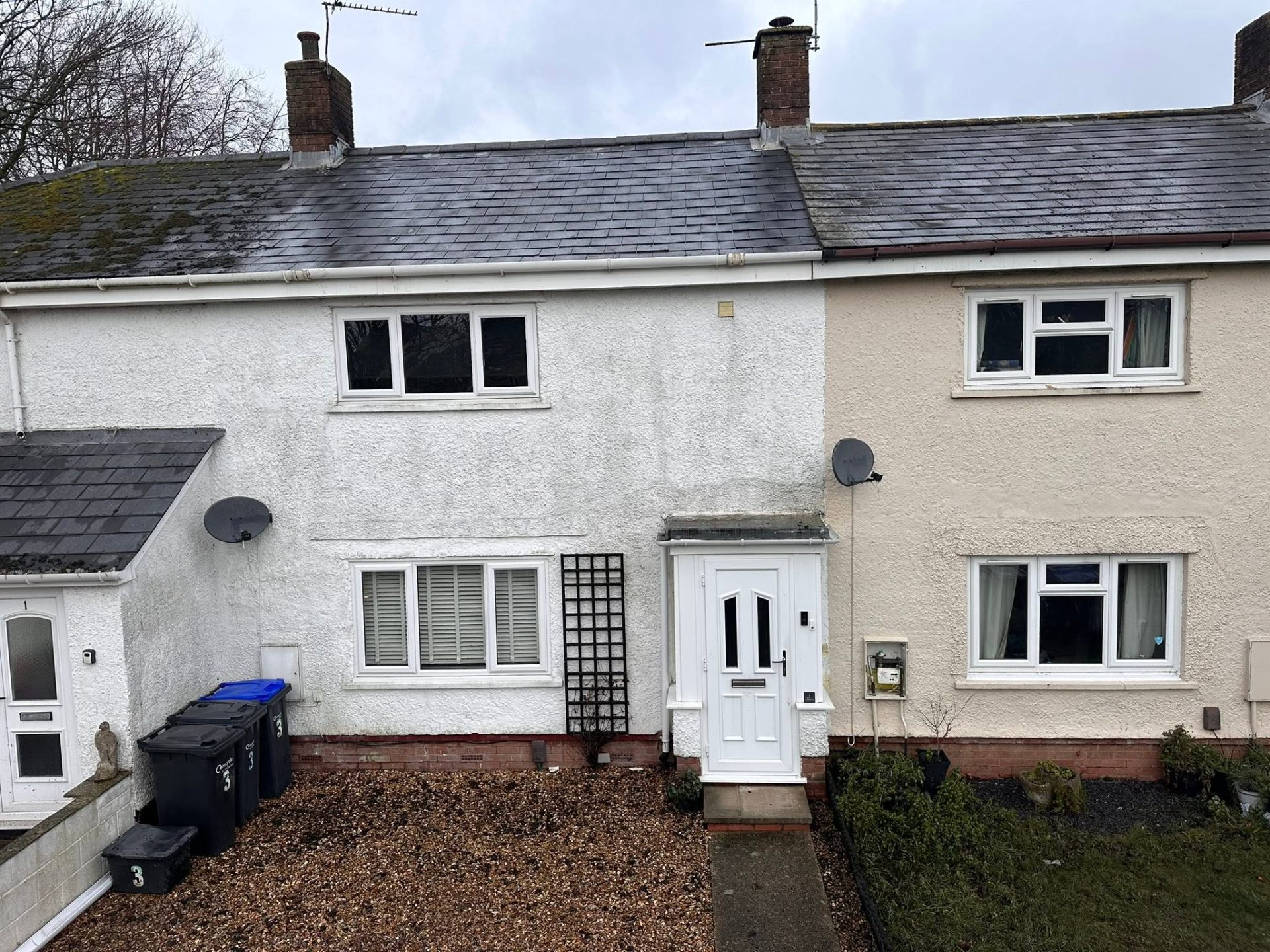 Slate roof softwash treatment