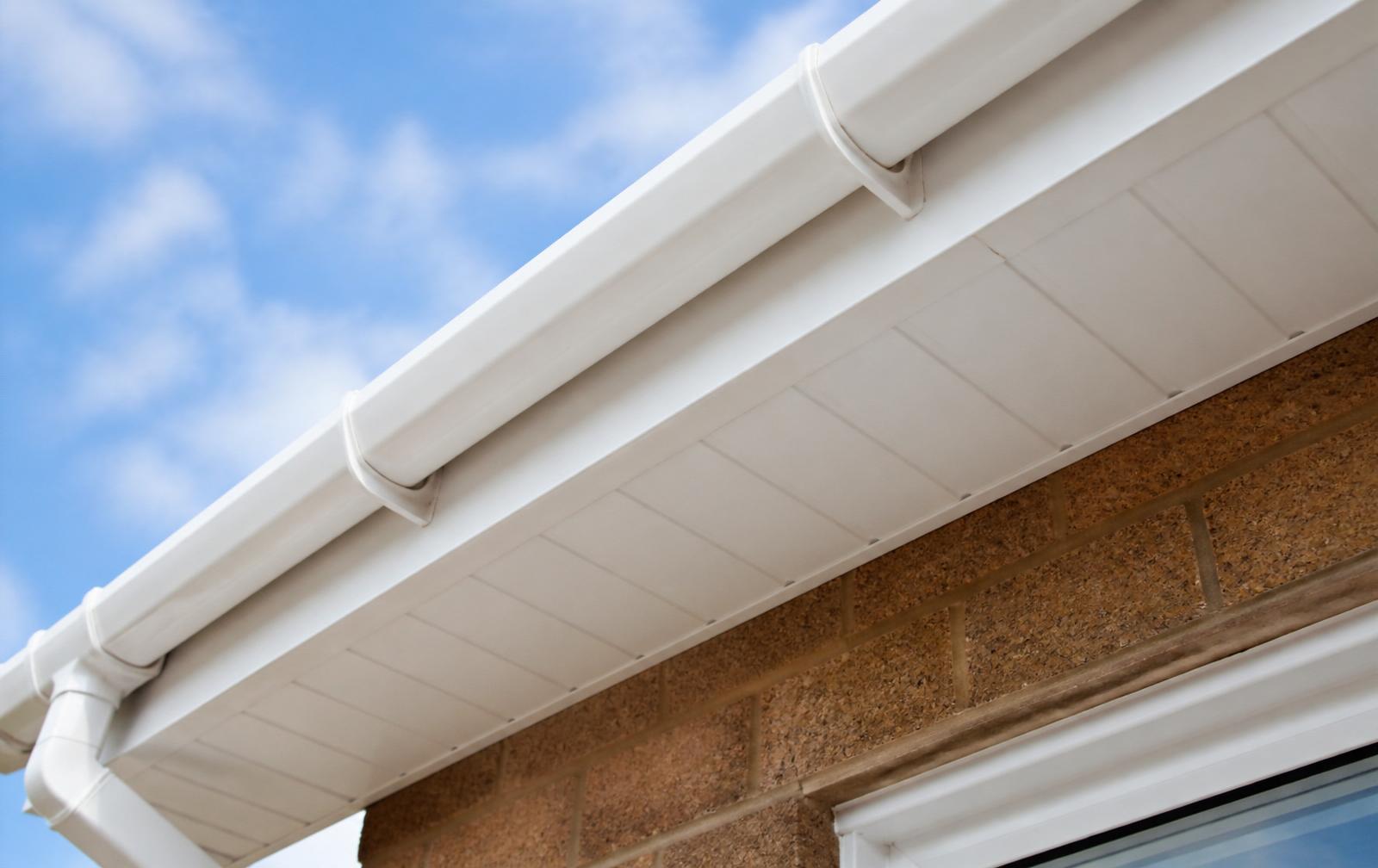Cleaned white uPVC fascia, soffit and guttering